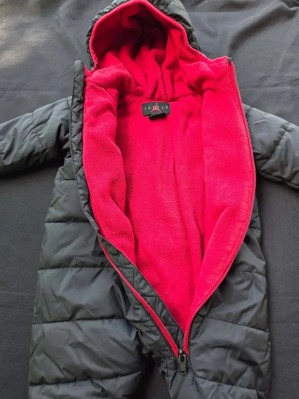 Jordan Baby Puffer Snowsuit Bunting 6-9M Black Red